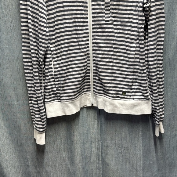 Lululemon Striped Zip-Up Jacket size 10 - Picture 4 of 11